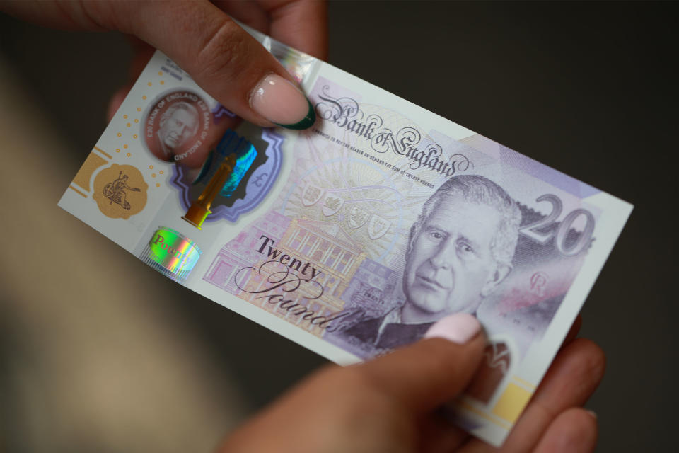 Undated handout photo issued by the Bank of England of the new twenty pound banknote. Banknotes carrying a portrait of King Charles III will be issued for the first time on Wenesday. The portrait of the King will appear on existing designs of all four banknotes (£5, £10, £20 and £50), with no other changes to the existing designs. Issue date: Wednesday June 5, 2024. PA Photo. See PA story MONEY Banknotes. Photo credit should read: Bank of England/PA Wire 

NOTE TO EDITORS: This handout photo may only be used in for editorial reporting purposes for the contemporaneous illustration of events, things or the people in the image or facts mentioned in the caption. Reuse of the picture may require further permission from the copyright holder. 
