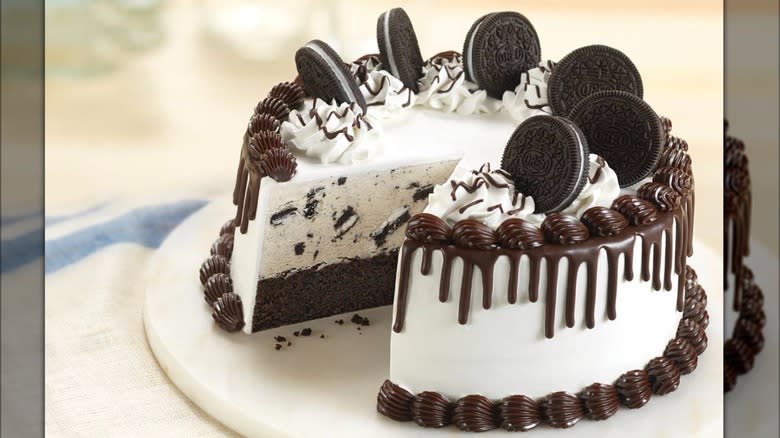 Baskin-Robbins Oreo Cookie Cake