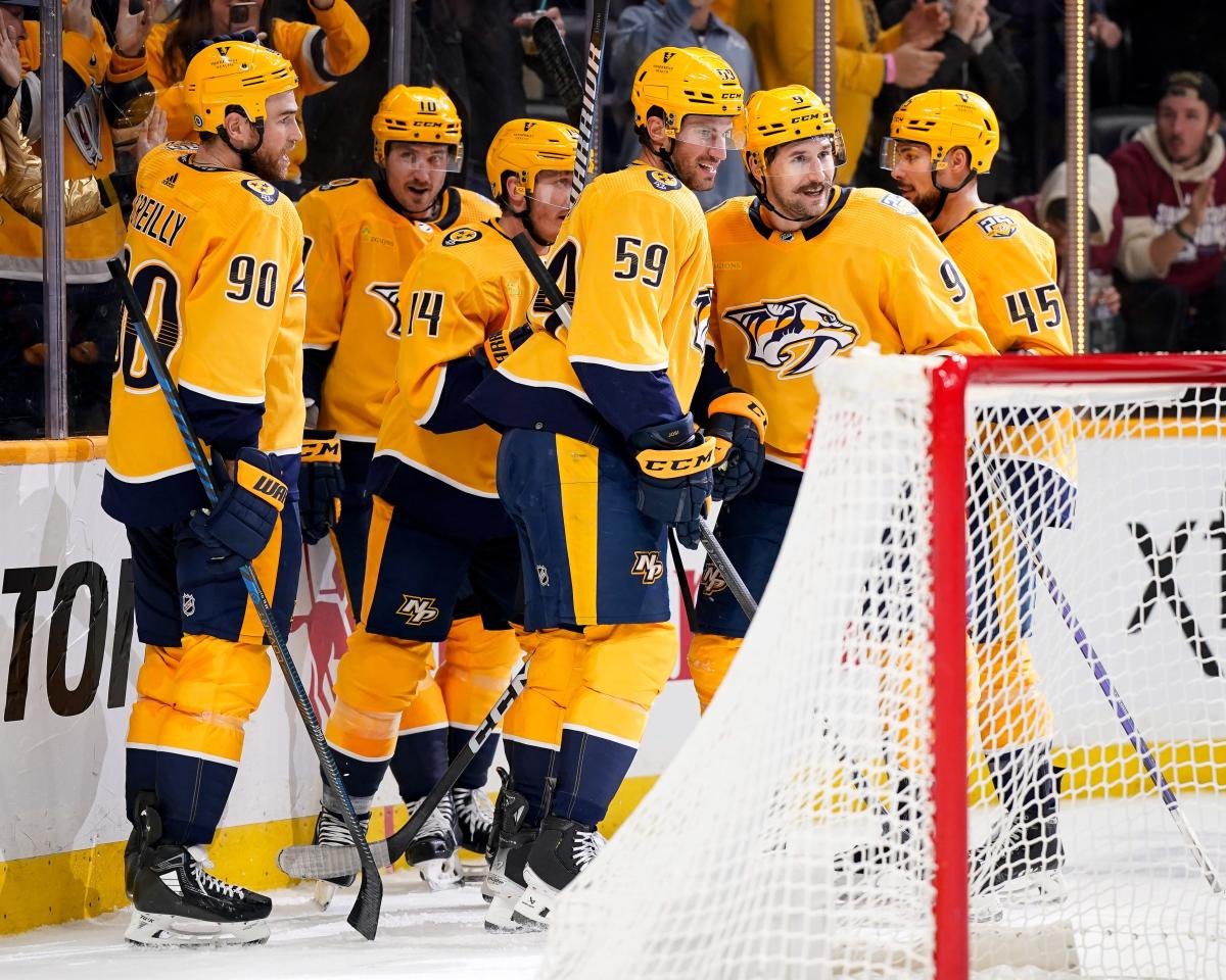 O'Reilly scores in return to St. Louis, Predators beat Blues 8-3