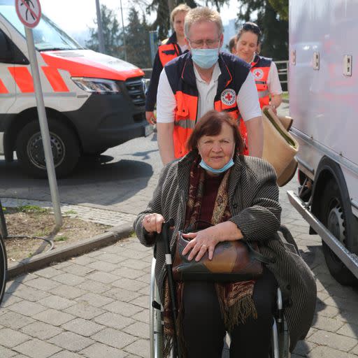 <div class="inline-image__caption"><p>Larisa Dzuenko on the day she arrived in Frankfurt from Ukraine. </p></div> <div class="inline-image__credit">Rafael Herlich</div>