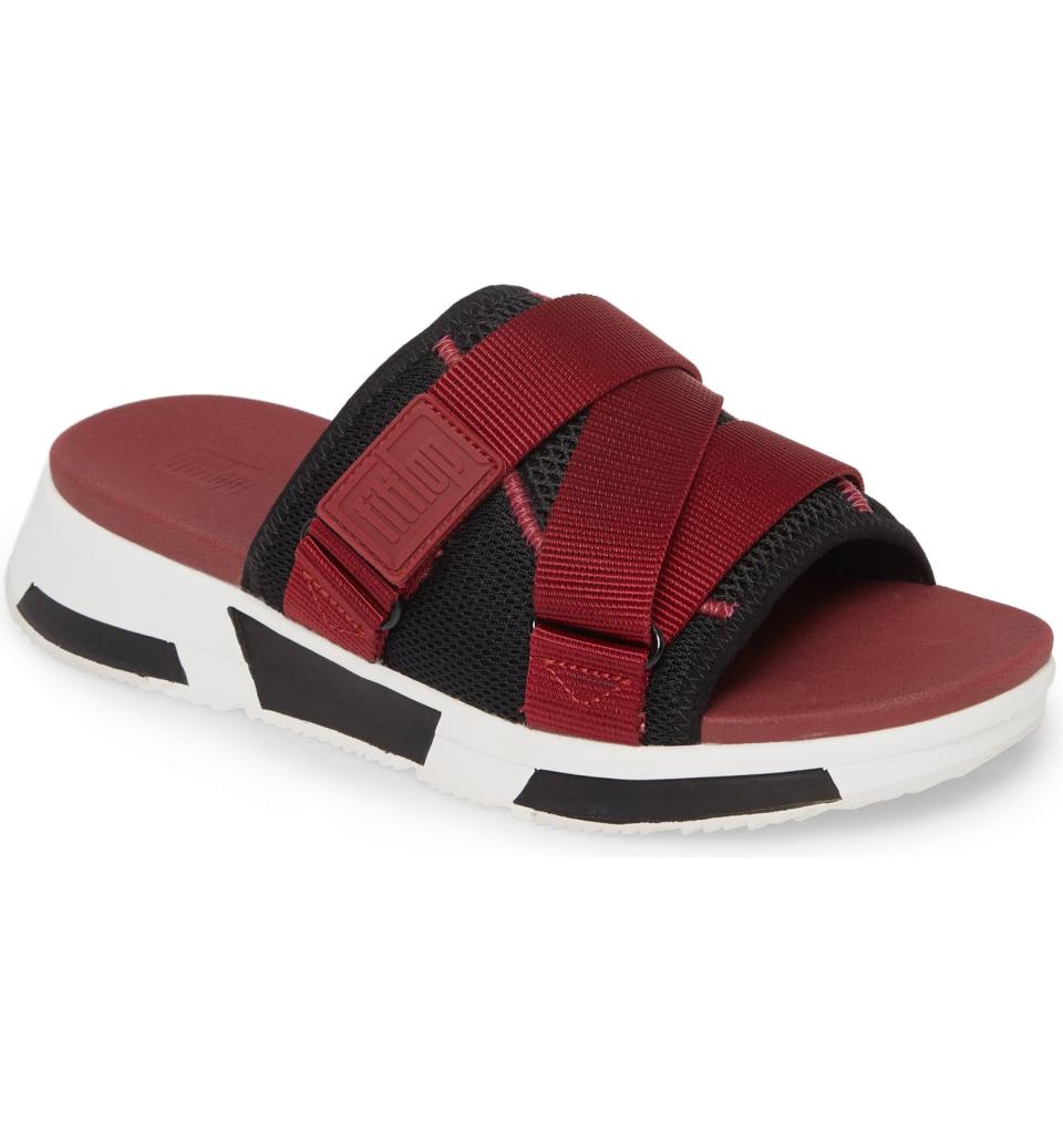 Alyssa Slide Sandal. Image via Nordstrom.