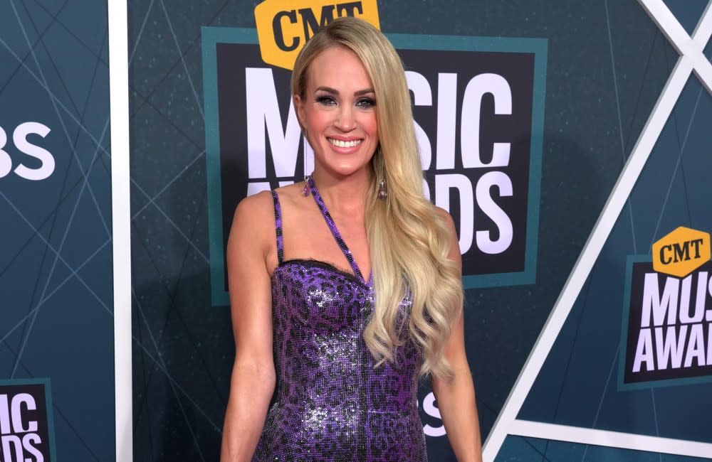 Carrie Underwood has led tributes to late country star Toby Keith credit:Bang Showbiz