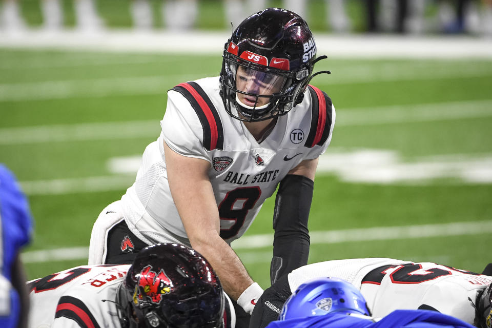 DETROIT, MICHIGAN - DECEMBER 18: Drew Plitt #9 of the Ball State Cardinals looks on against the Buffalo Bulls during the first half of the Rocket Mortgage MAC Football Championship at Ford Field on December 18, 2020 in Detroit, Michigan. (Photo by Nic Antaya/Getty Images)