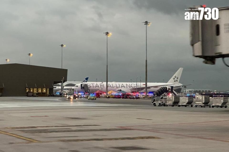 新加坡航空一架客機緊急迫降泰國曼谷素萬那普機場。(讀者提供)