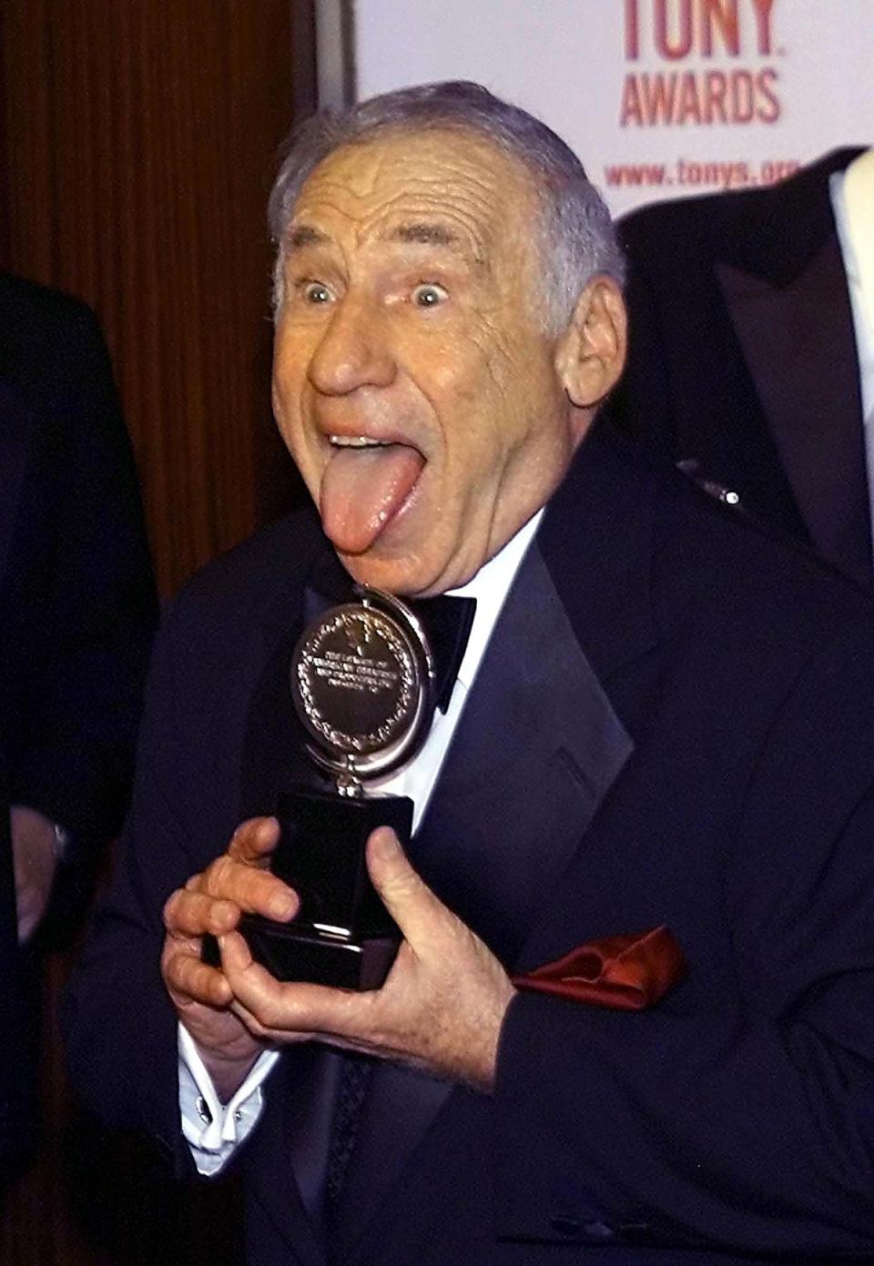 Mel Brooks with one of the 12 Tonys won by 'The Producers’ in 2001 (AFP via Getty Images)