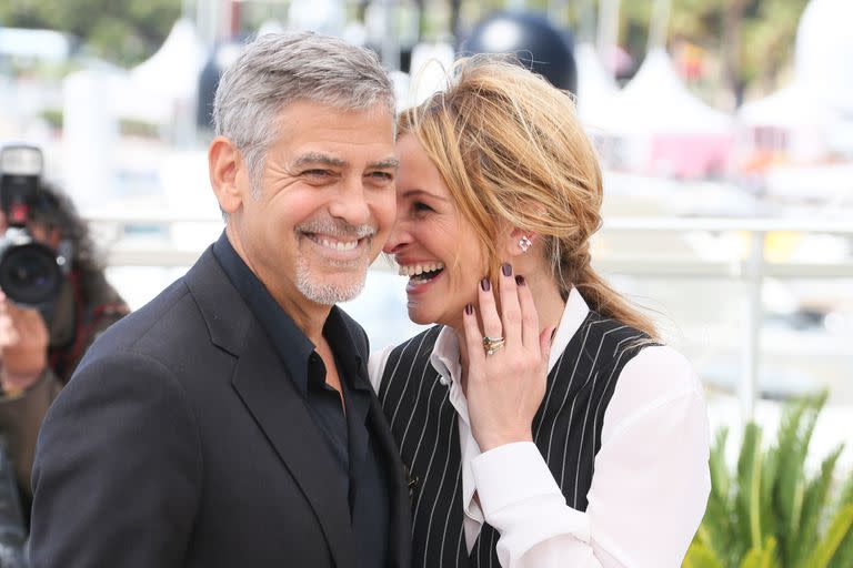 George Clooney y Julia Roberts súper cómplices en Cannes 2016