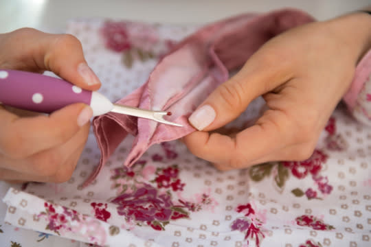 SEAM RIPPER As its name indicates, a seam ripper is used to safely remove unwanted stitches without damaging the surrounding fabric. Photo: Thinkstock