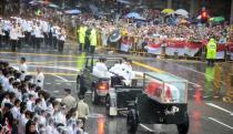 The body of former prime minister Lee Kuan Yew is transferred atop a gun carriage during a funeral procession in Singapore on March 29, 2015