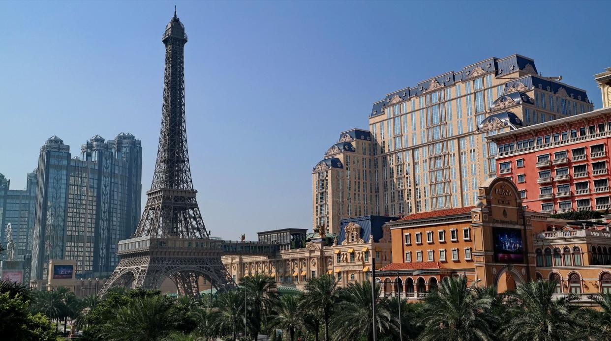 The Parisian Macao photographed on a sunny day.