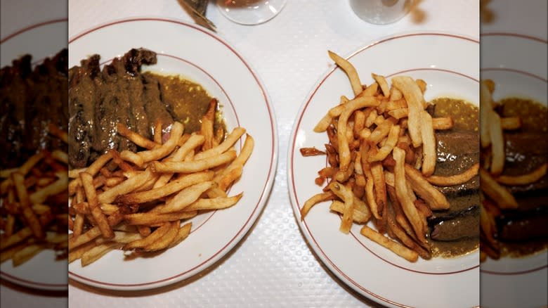 steak au poivre with french fries