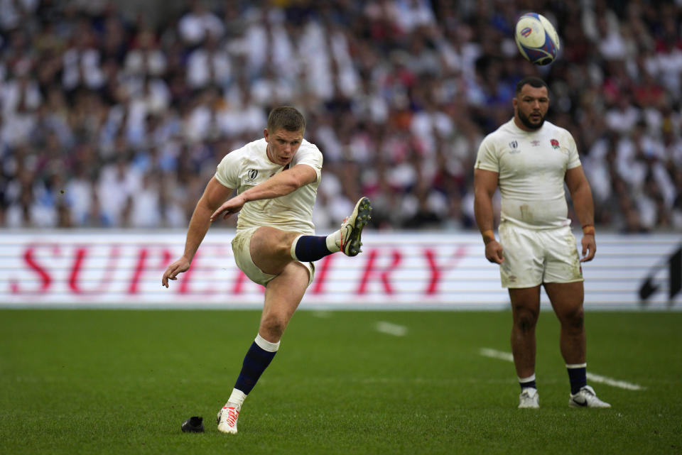 England's Owen Farrell kicks a penalty during the Rugby World Cup quarterfinal match between England and Fiji at the Stade de Marseille in Marseille, France, Sunday, Oct. 15, 2023. (AP Photo/Daniel Cole)