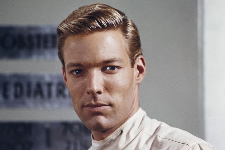 Un jovencísimo Richard Chamberlain en Dr. Kildare