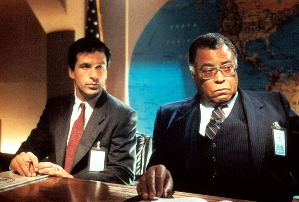 Alec Baldwin, James Earl Jones in "The Hunt for Red October"