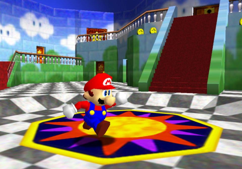 1996: Wenige Jahre nach der recht eindimensionalen Kino-Verfilmung eroberte Mario digital die dritte Dimension: In "Super Mario 64" für Nintendo 64 bot er den Gamern als erster Videogame-Charakter der Spielegeschichte die Möglichkeit, sich frei durch eine dreidimensionale Spielwelt zu bewegen - ein Meilenstein. (Bild: Nintendo)