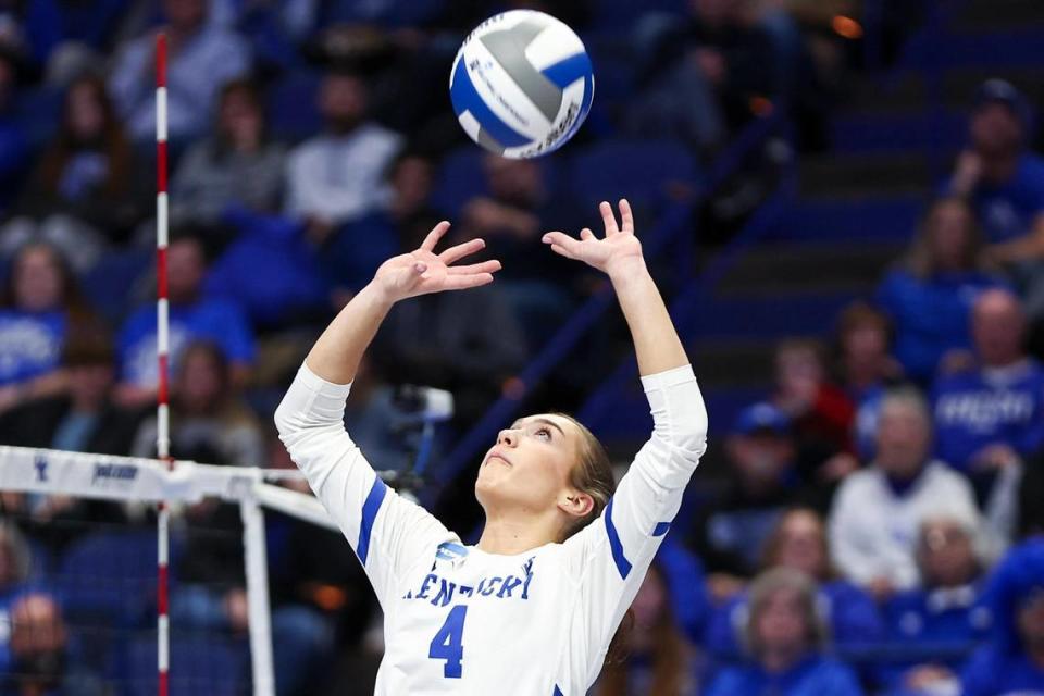 Kentucky junior setter Emma Grome had 38 assists in Thursday night’s win.