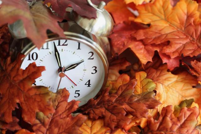 When do clocks go back in UK in 2023? - as autumn replaces British