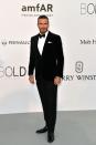 <p>Un costume simple mais très efficace pour le gala Cinema Against AIDS.<br>Crédit : AFP </p>