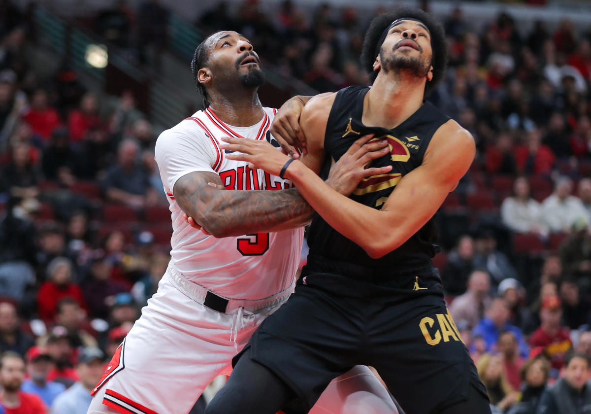 Bulls outrebound Cavs by historic margin in double OT win