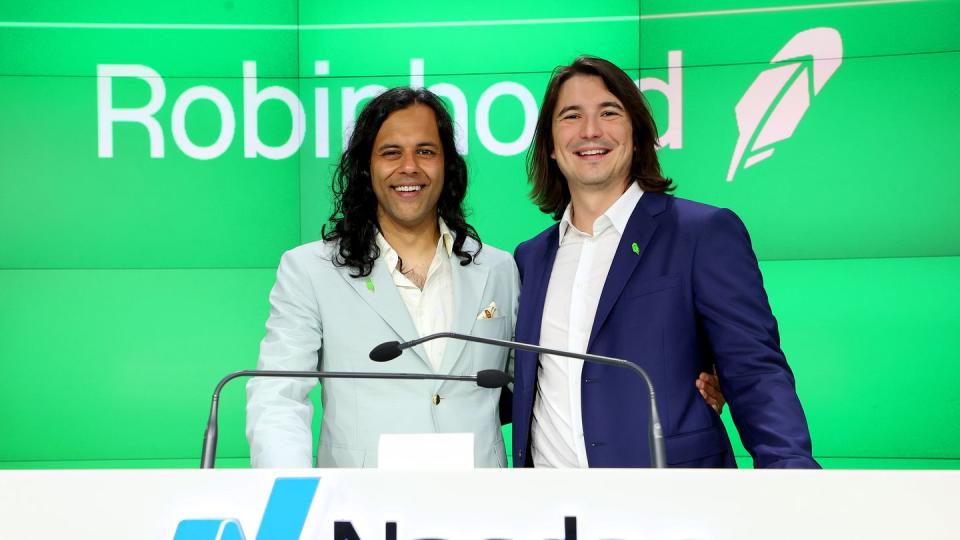 robinhood markets ipo listing day