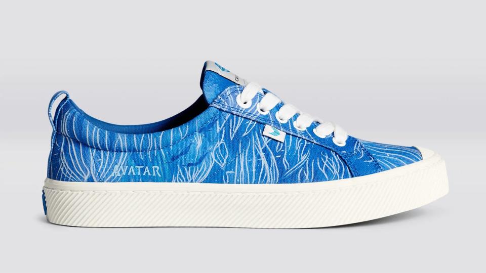 The Avatar collaboration comes in six colorways, including this glow-in-the-dark variation.