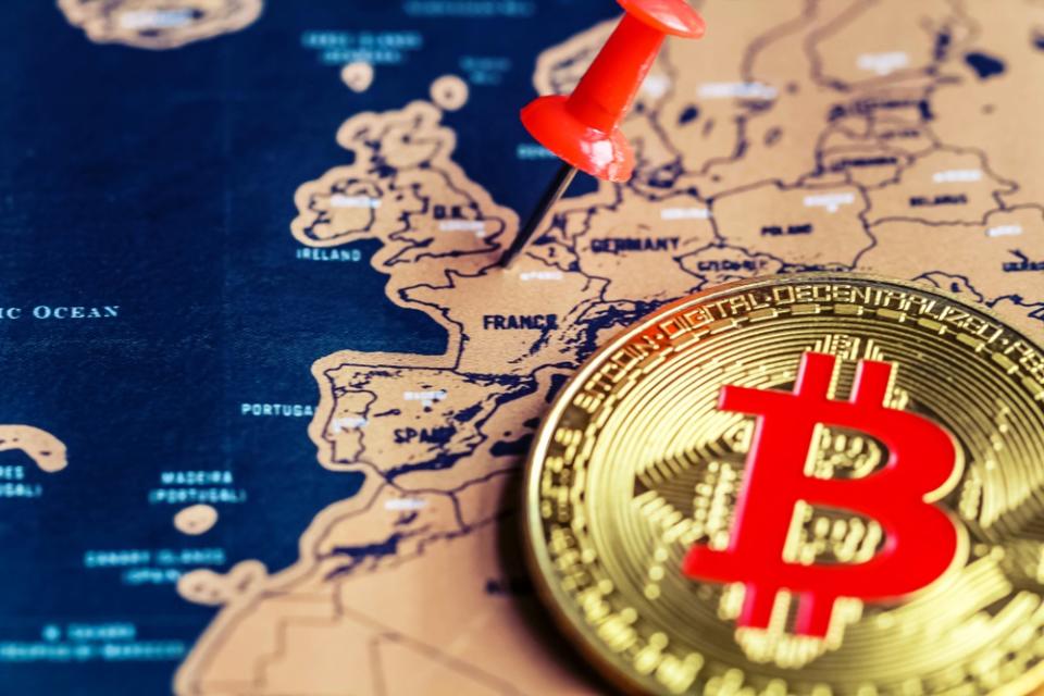 Don't expect France to hop on the crypto train anytime soon. | Source: Shutterstock