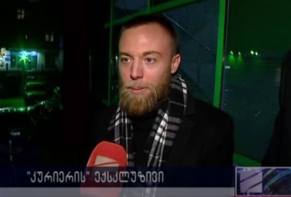 Jack Shepherd speaking to Georgian TV (Rustravi2)