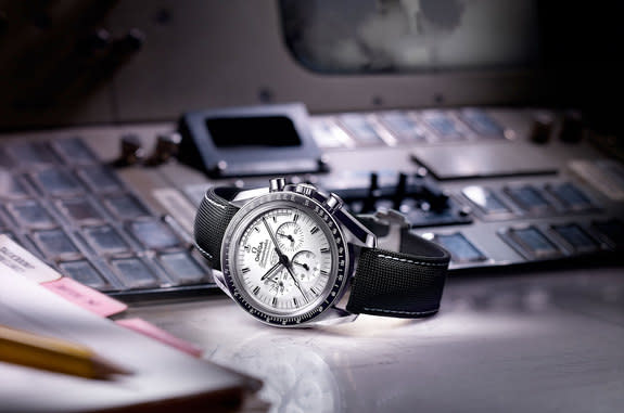 Omega's new Speedmaster Apollo 13 Silver Snoopy Award watch pays homage to the historic NASA mission 45 years ago.