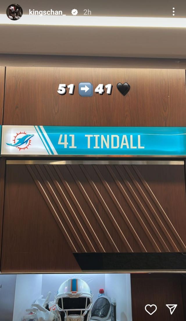 4 Dolphins change jersey numbers before season opener