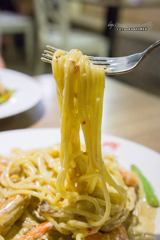 【台北大同區】雙主菜義大利麵超過癮，口味一點也不含糊 蘑菇森林