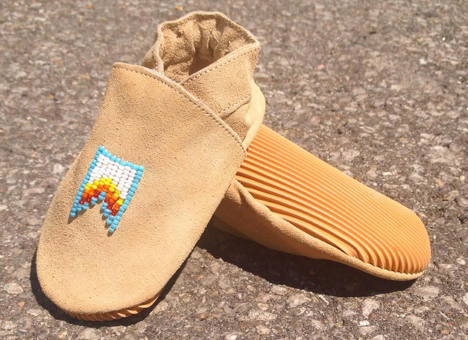 A pair of baby moccasins made by Quemeez. The company was started by <span class="s1">Sunshine Tenasco and was eventually invested in by ‘Dragon’s Den’ investors.</span> (Quemeez/Facebook)