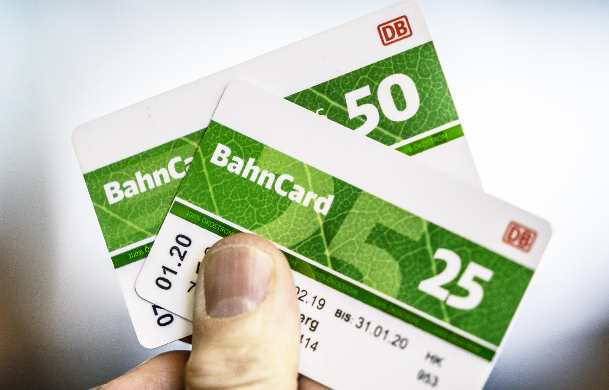 Bahncards werden günstiger (Foto: Michael Kappeler/picture alliance via Getty Images)