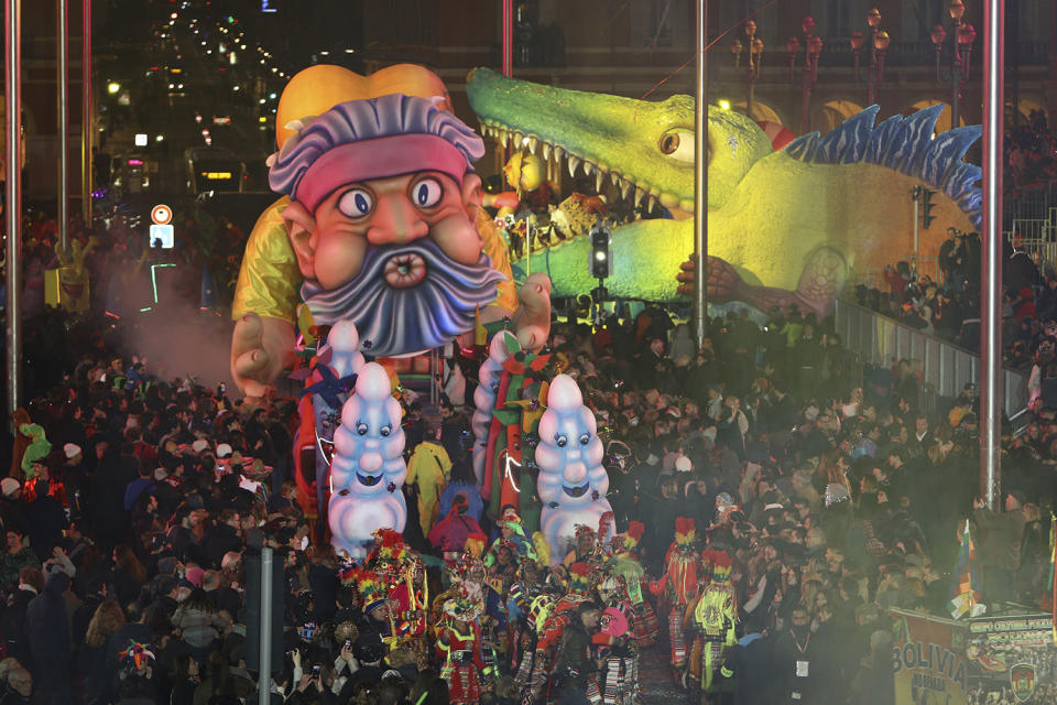 Nice carnival features a Donald Trump float