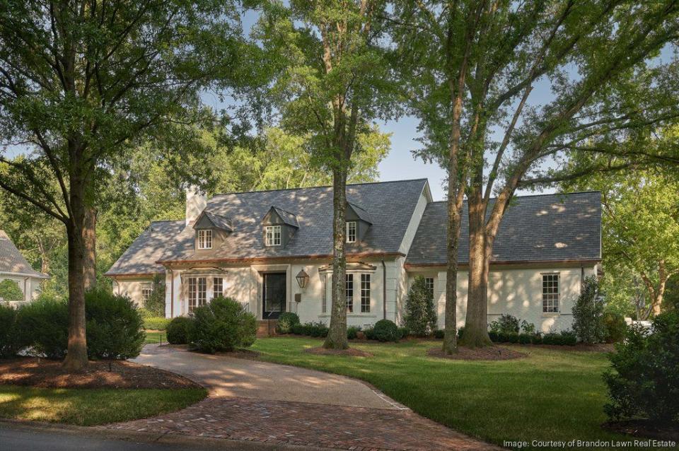 3) 25200 block of Lemon Tree Lane: $ 4.325 million
Square footage: 5,636
Bedrooms: Five
Bathrooms: Six full and two half
Built: 1978
Lot size: 0.76 acres
Location: Foxcroft in Charlotte