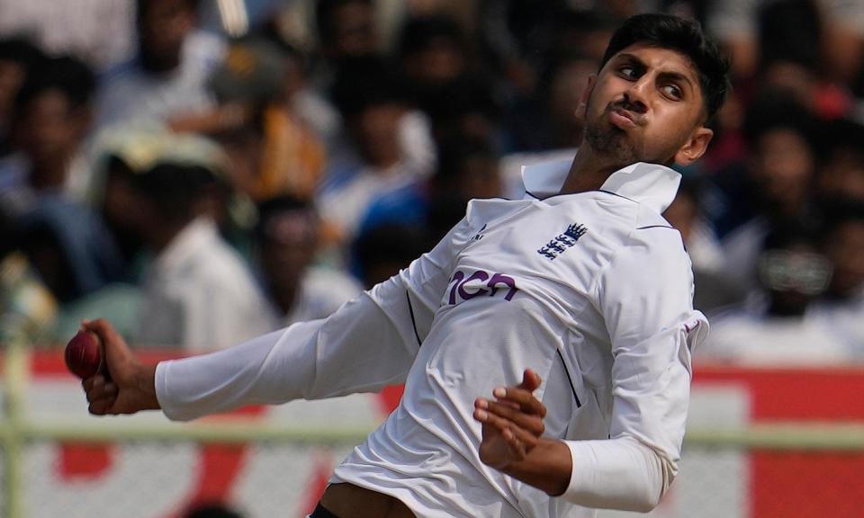 <span>England's Shoaib Bashir bowls a delivery on the first day in Visakhapatnam.</span><span>Photograph: Manish Swarup/AP</span>