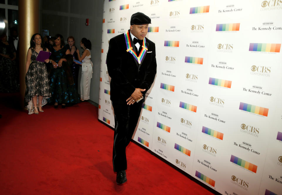 Kennedy Center Honoree rapper LL Cool J arrives for the Kennedy Center Honors in Washington, U.S., December 3, 2017.   REUTERS/Joshua Roberts