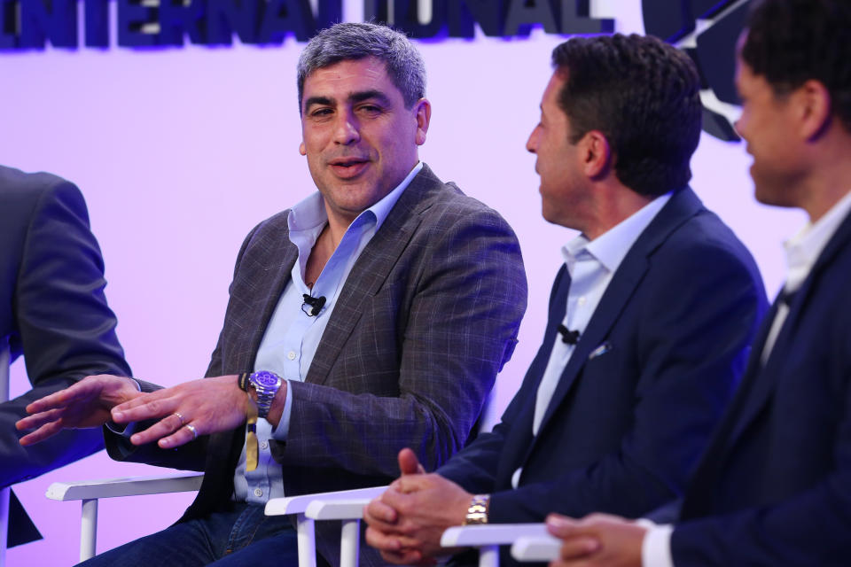 NEW YORK, NY - MARCH 29:  Member of the 1994 U.S. World Cup team Claudio Reyna speaks during 'Home Field Advantage '94 World Cup' panel during day three of the International Champions Cup launch event at 107 Grand on March 29, 2019 in New York City.  (Photo by Mike Stobe/International Champions Cup/Getty Images)