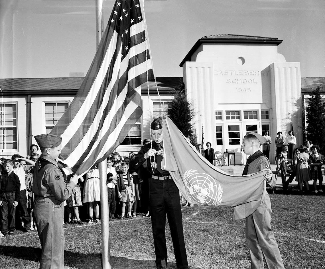 Oct. 24, 1950: Boy Scouts from Castleberry Methodist Church’s Troop 143 raised the UN flag at Castleberry School, before 1,500 students and teachers. Left to right are Richard Lee McKinney, 13, of 1200 Long; Rodger Wagner, 14, of 525 Bond, and Brooks Abbott, 12, of 106 Nursery Lane. Fort Worth Star-Telegram archive/UT Arlington Special Collections