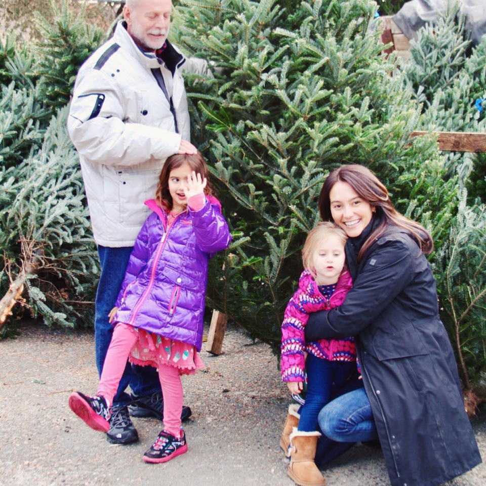 <p>Emma and hubby, Bruce Willis, along with daughters, Mabel and Evelyn, made choosing their tree a family outing. “This [tree] is coming home with us!” Emma exclaimed. (Photo: <a rel="nofollow noopener" href="https://www.instagram.com/p/BcDfB6HAjUq/" target="_blank" data-ylk="slk:Emma Heming Willis via Instagram;elm:context_link;itc:0;sec:content-canvas" class="link ">Emma Heming Willis via Instagram</a>) </p>