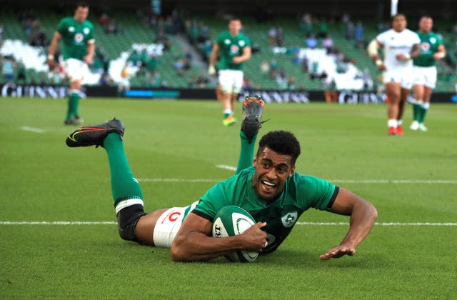 Robert Baloucoune claimed a superb solo try on his Test debut