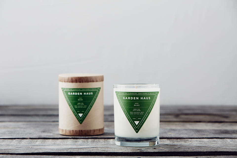 Garden-scented candle