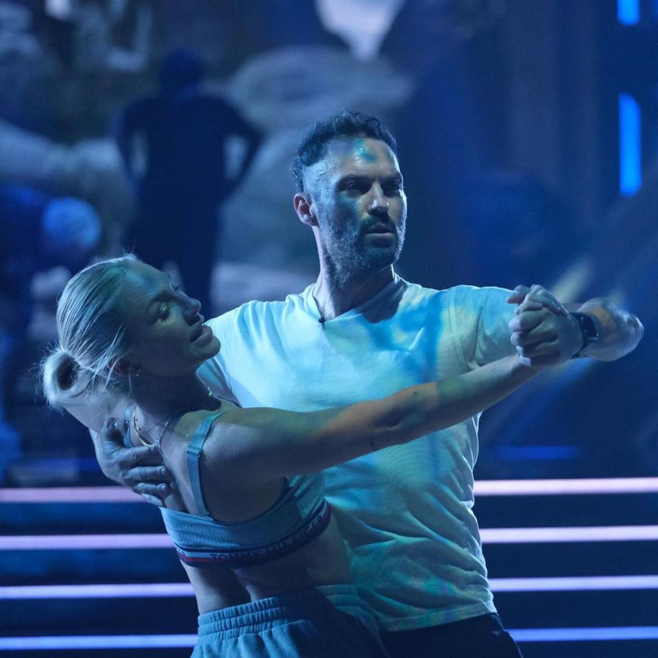 Sharna Burgess, Brian Austin Greene