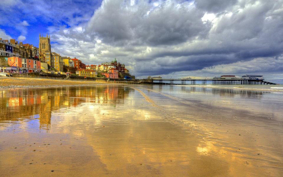 Cromer beach - Moment Open