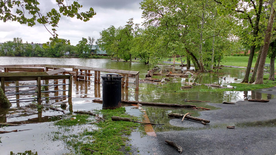 Nuisance flooding in the U.S. due to 2015 El Niño.