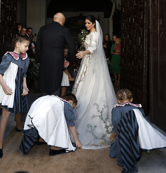 maría castellanos a su entrada en su boda