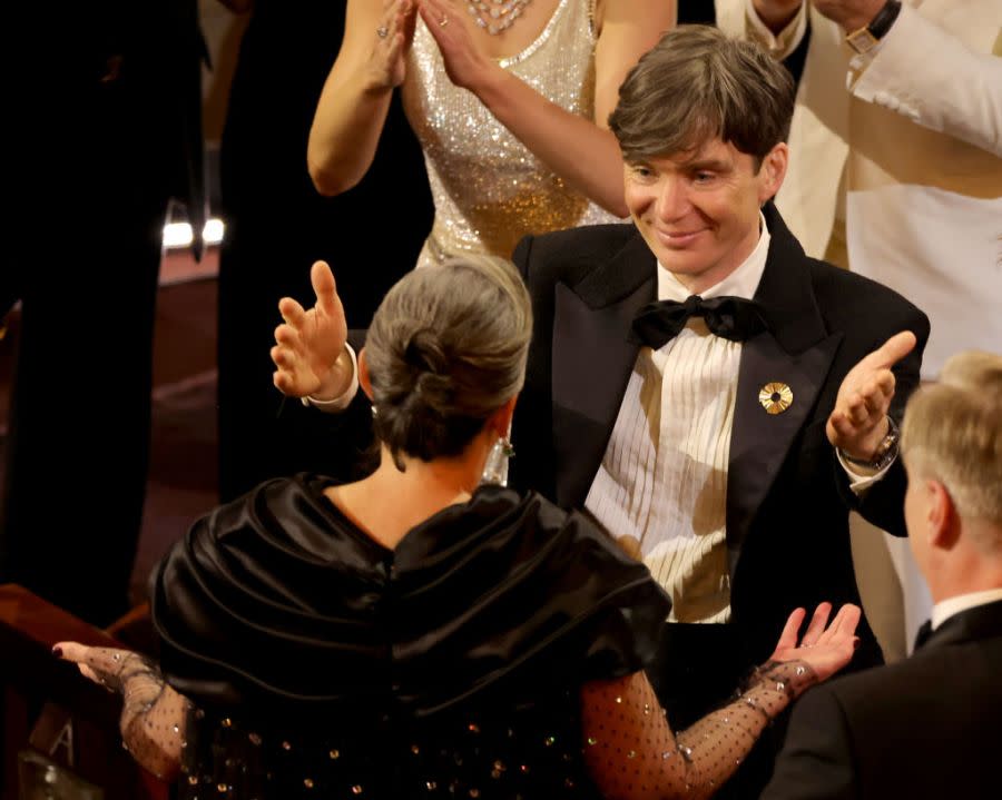 HOLLYWOOD, CALIFORNIA – MARCH 10: (L-R) Emma Thomas and Cillian Murphy accept the Best Picture award for “Oppenheimer” during the 96th Annual Academy Awards at Dolby Theatre on March 10, 2024 in Hollywood, California. (Photo by Kevin Winter/Getty Images)