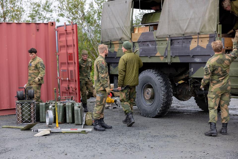 Norwegian army engineer soldiers