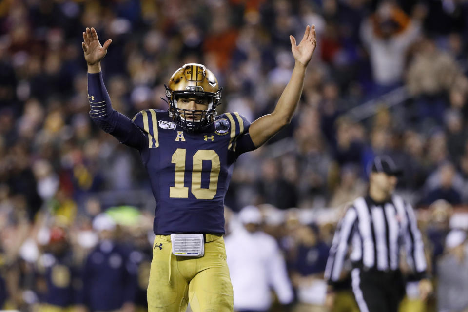 Navy's Malcolm Perry is one of the most dynamic rushers in college football. (AP Photo/Matt Slocum)