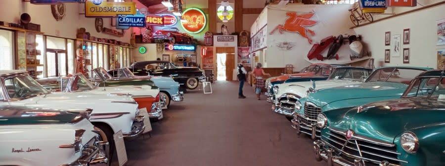 Deer Park Winery and Auto Museum (San Diego Museum Council)