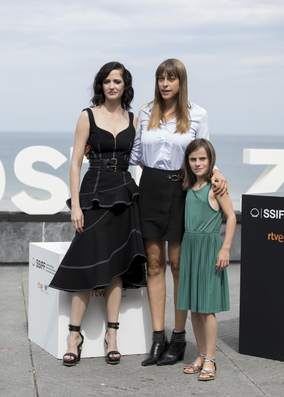 Eva Green,  Alice Winocour, Zelie Boulant-Lemesle   attend the 'Proxima' Photocall during the 67th San Sebastian Film Festival in the northern Spanish Basque city of San Sebastian on September 21, 2019.  (Photo by COOLMedia/NurPhoto via Getty Images)