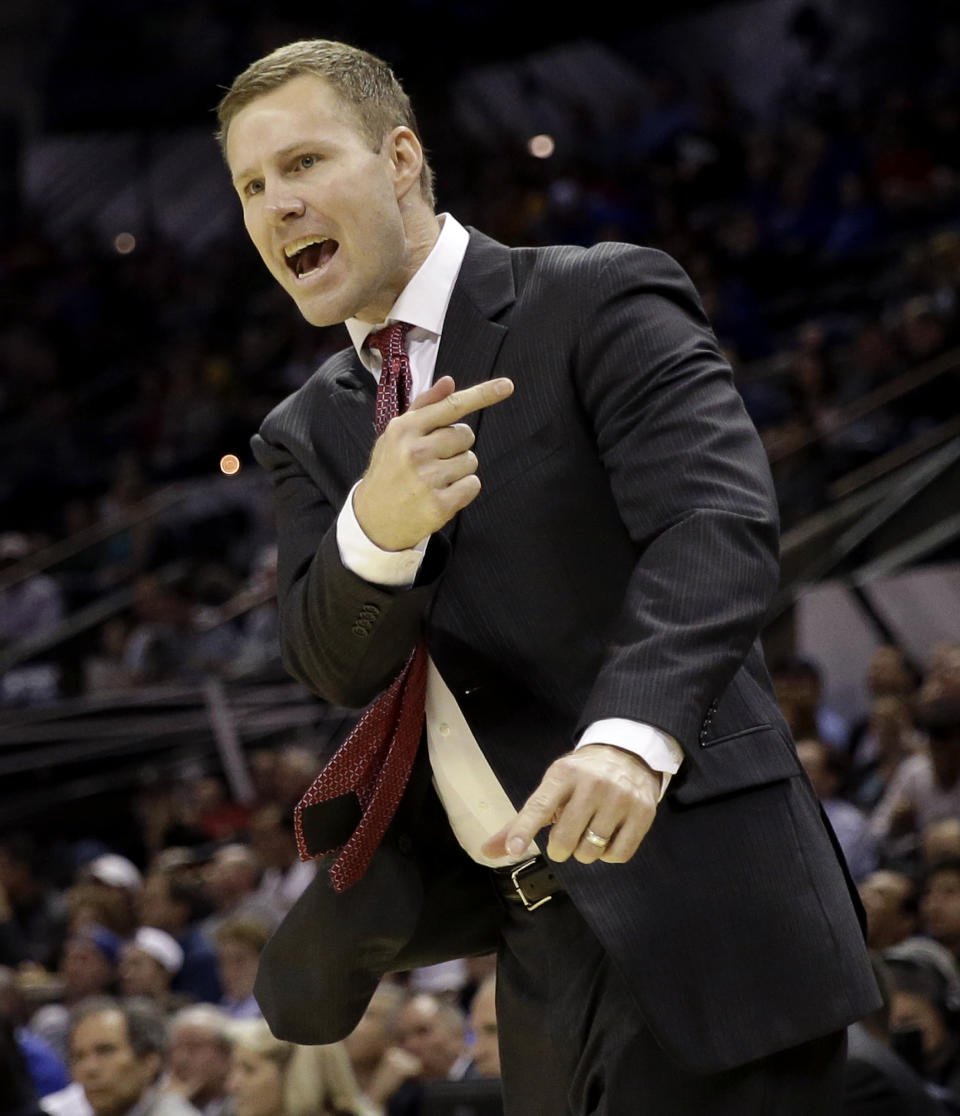 Iowa State coach Fred Hoiberg calls a play for his team during the first half of a third-round game against North Carolina in the NCAA college basketball tournament Sunday, March 23, 2014, in San Antonio. (AP Photo/David J. Phillip)